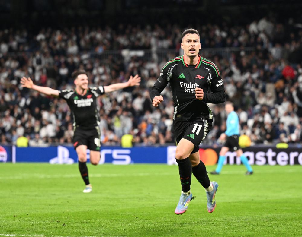 对俱乐部的 对俱乐部的